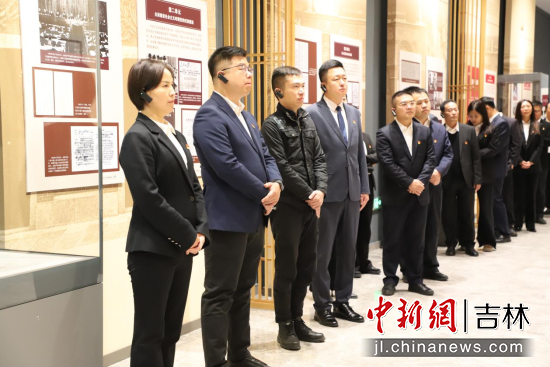 �c��(hu��)�ˆT�^(gu��n)չ�� �O��/�z