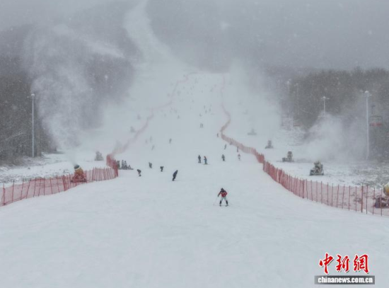 ��ѩ�ۺ�����ѩ�����Y�G���������б�ѩԇ�^(q��)�����ѩ�����D