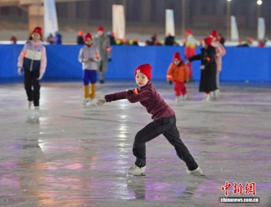 1��6���������L����С�\�ӆT���^��չʾ���ӻ��������� �z